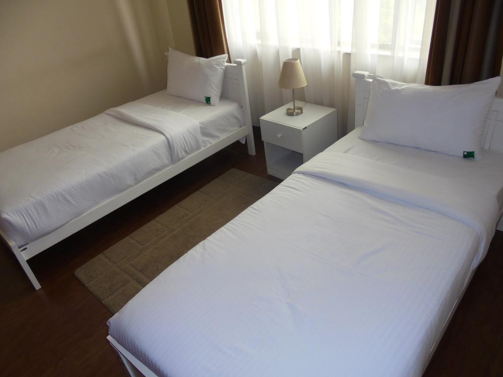 Golfview Serviced Apartmentsナイロビ エクステリア 写真